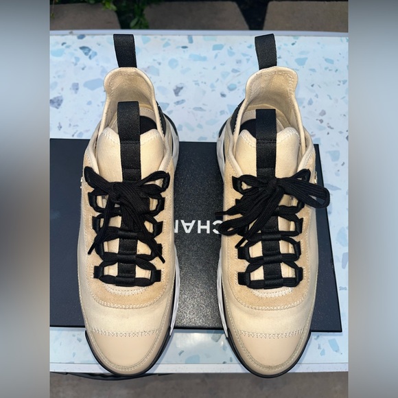 CHANEL Calfskin velvet trainers suede calfskin tpu sneaker G35617 Y53646 CC LOGO - Picture 3 of 16
